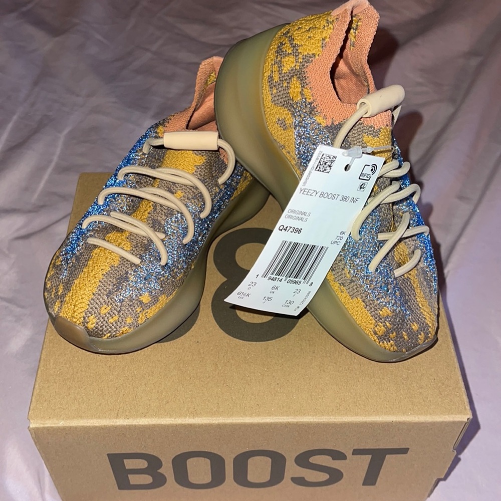 380 yeezys
